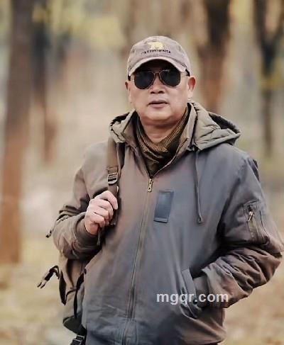 铁骨铮铮的头像