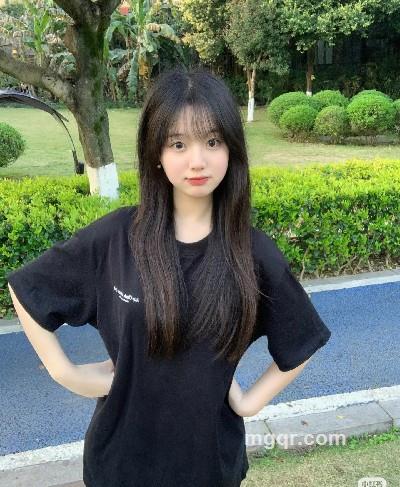 淡墨清荷的头像