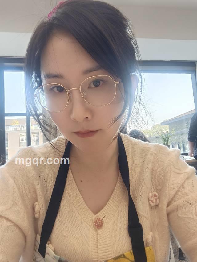 莱莱佳佳的头像