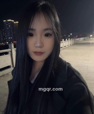 大脸猫可爱怪兽的头像