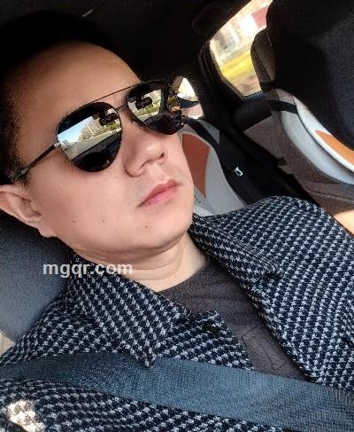 一见倾心的头像