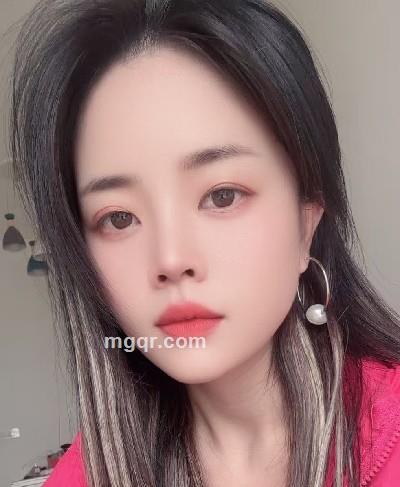 佩奇的头像