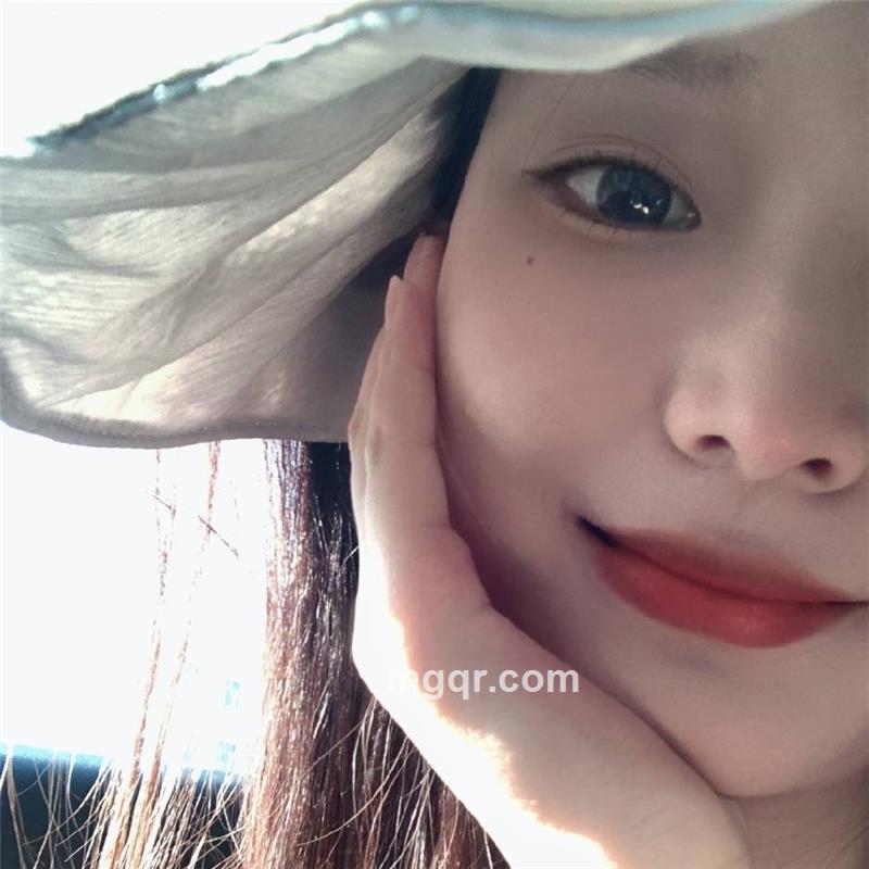 爱吃草莓的头像