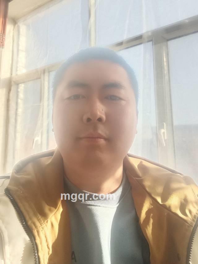 闷?型的头像