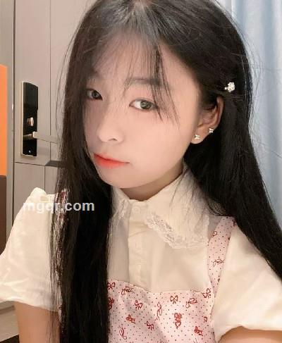 江南雨中遇见的头像
