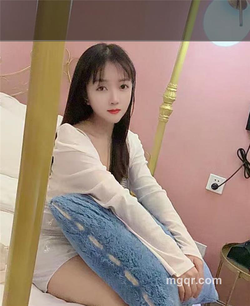 小小雪儿的头像