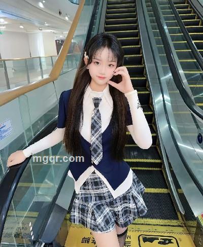湘中小燕子的头像