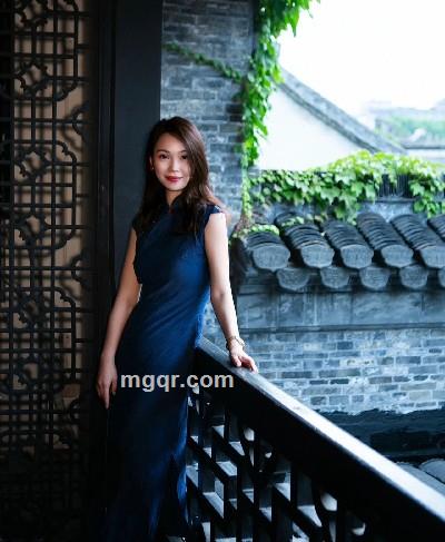 嗳冷的小雨的头像