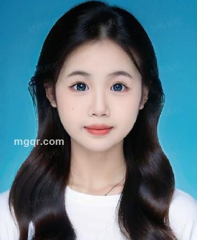 努力的女孩的头像