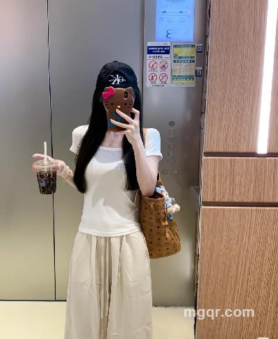 朵拉美美