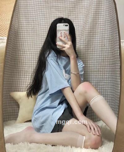 草莓酱🍓的头像