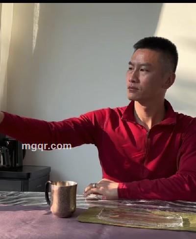 向阳而生的头像