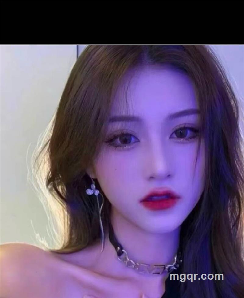 美女嘎嘎凶