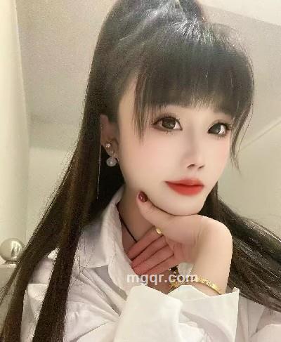 睡懒觉的猫的头像