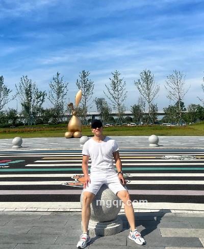山一样的男人的头像