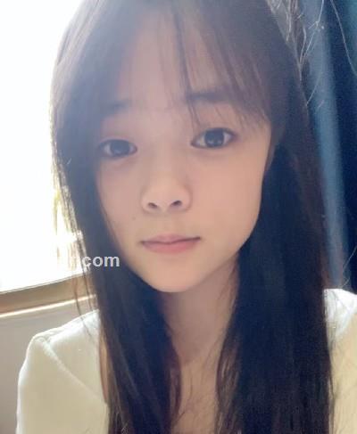 莹莹的头像