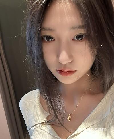 小依的头像