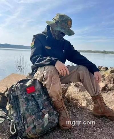 橄榄绿的青春的头像