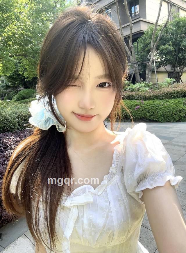 泡芙朵朵的头像
