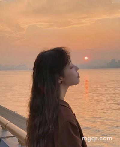 仙女吃饭吃八碗的头像