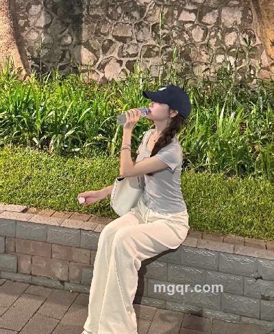 爱奶茶的头像