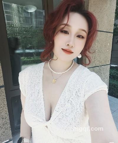 唇间含香的头像