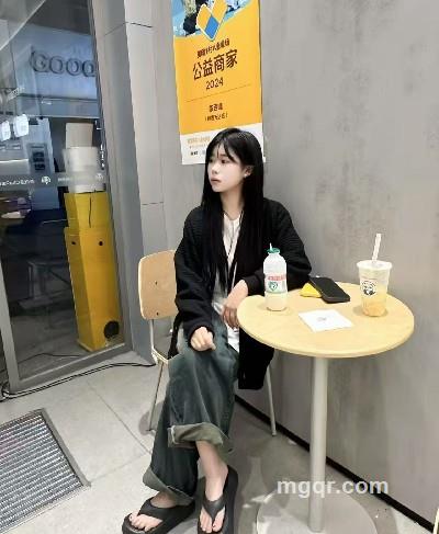 彩彩的头像