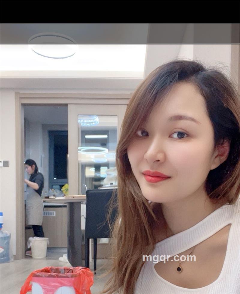 初见乍欢的头像