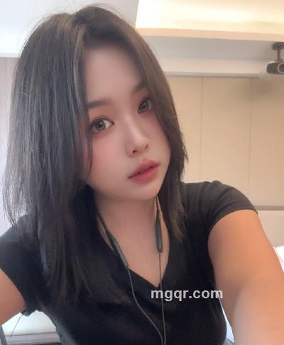 小可爱与小领带的头像