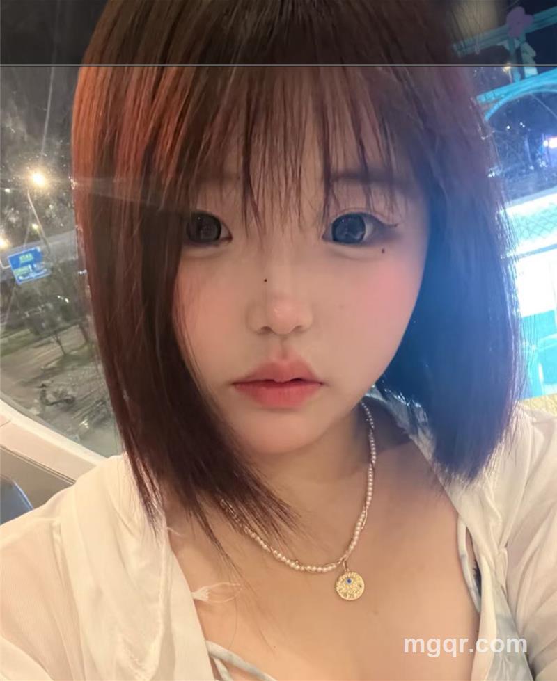 揪揪的头像