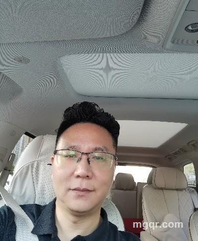 覃爱德~Madison的头像