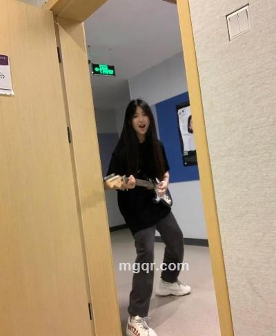 ζ舍不得的头像