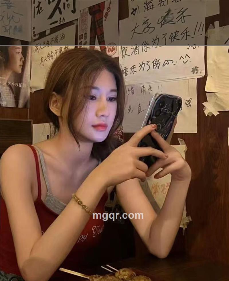 小月亮🌙的头像