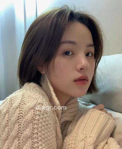清晨的阳光的头像