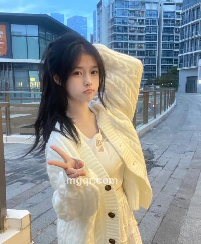 冬的风很刺骨的头像