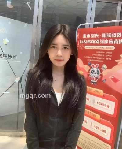 一颗小橙子的头像