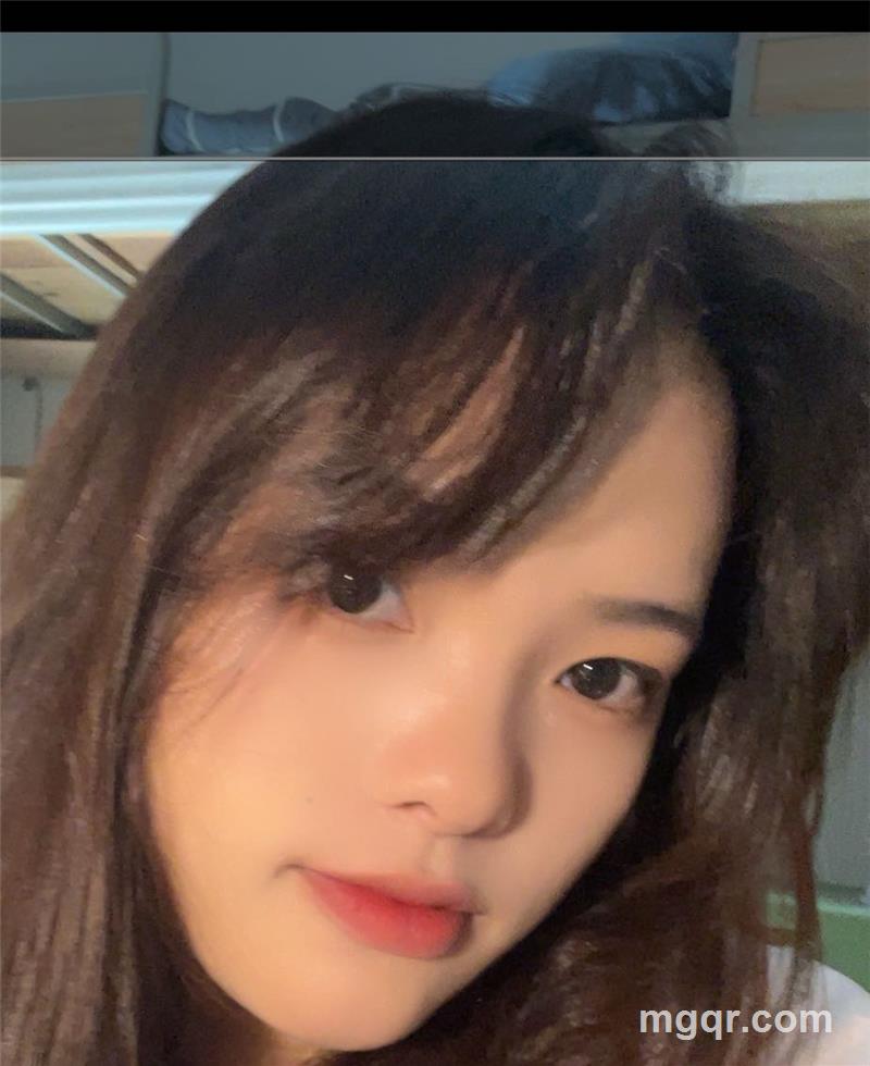 花开并蒂的头像