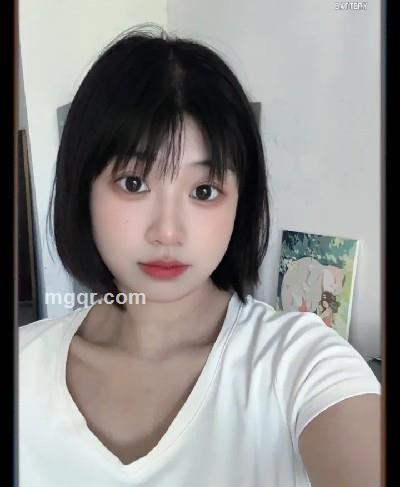 不起眼的网名的头像