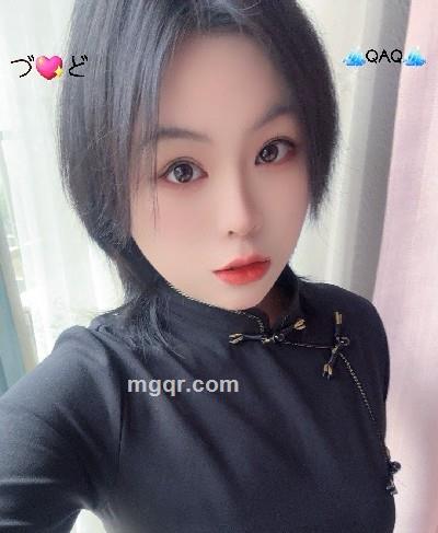 小可爱与小领带的头像