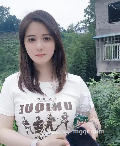 福气满满少女的头像