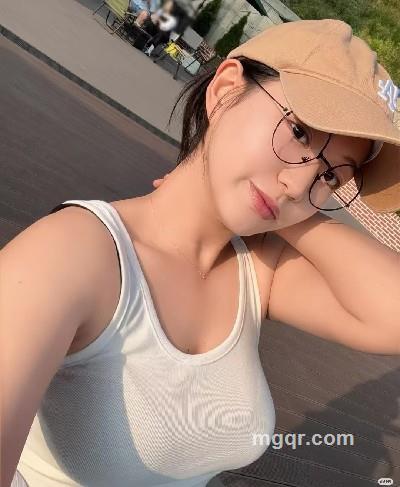 Hdgdb蛋糕少女的头像