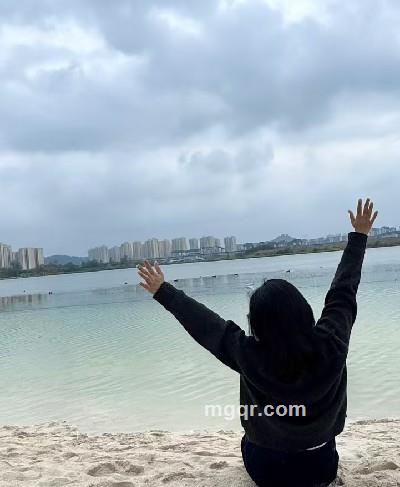 晚念溶雨的头像