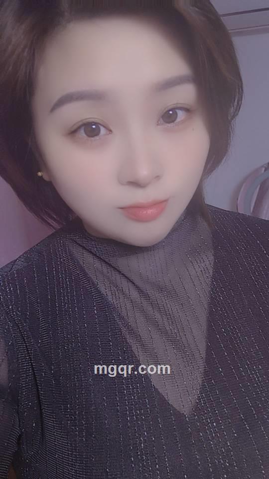 嘴唇的。温度的头像