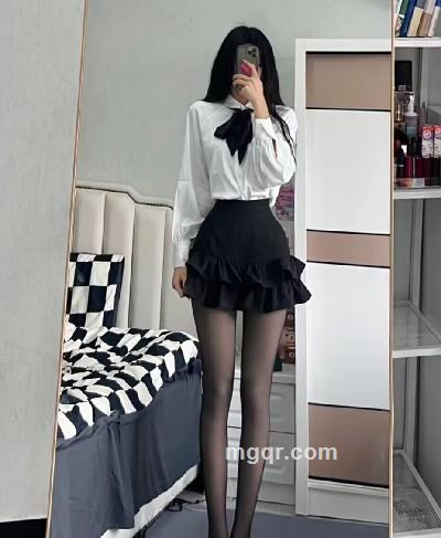 蓝莲花公主是HS的头像