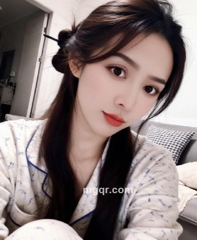 米米是小米吖的头像