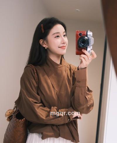 Hshs眼镜妹的头像