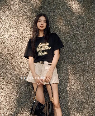 飞鸟与游鱼的头像