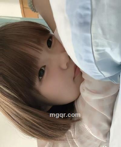 给你一口甜甜的头像