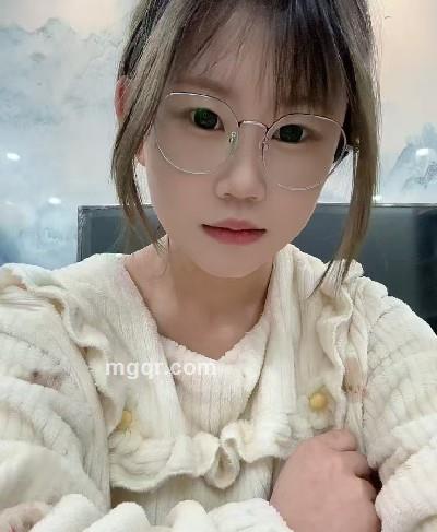 小妞妞