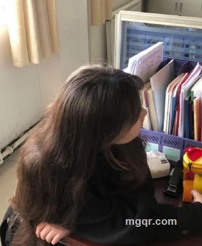 小期待很可爱的头像